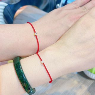 VÒNG TAY CHỈ ĐỎ KIM CƯƠNG MOISANITE THIÊN NHIÊN VÀNG TÂY 10 KARA - THẮNG GIANG