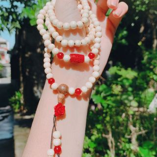 VÒNG TAY DÂU TẰM THIÊN NHIÊN PHỐI LU THỐNG HOA MẪU ĐƠN CHU SA - THẮNG GIANG