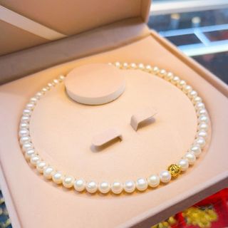 VÒNG CỔ NGỌC TRAI NUÔI THIÊN NHIÊN PHỐI CHARM BI XI VÀNG - THẮNG GIANG