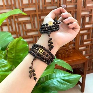 VÒNG TAY TRẦM HƯƠNG SÁNH CHÌM THIÊN NHIÊN PHỐI BÁNH XE PHÁP LUÂN BẠC TA XI VÀNG 24 KARA - THẮNG GIANG