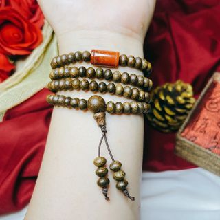 VÒNG TAY TRẦM HƯƠNG TỐC PHỐI LU THỐNG NGỌC HUYẾT THIÊN NHIÊN - THẮNG GIANG