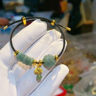 VÒNG TAY CỎ BỐN LÁ PHỐI NGŨ ĐIẾU LAM NGỌC THIÊN NHIÊN CHARM VÀNG TÂY 10 KARA - THẮNG GIANG