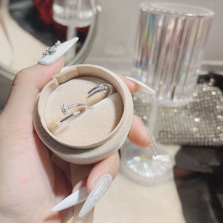 NHẪN ĐINH BẠC TA CÓ THẺ HÓA ĐƠN - THẮNG GIANG