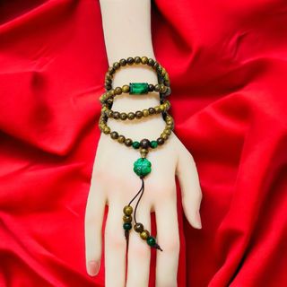 VÒNG TAY TRẦM HƯƠNG TỐC PHỐI LU THỐNG , CỎ BỐN LÀ NGỌC CẨM THẠCH THIÊN NHIÊN - THẮNG GIANG