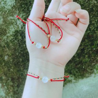 VÒNG TAY CHỈ NGŨ SẮC MAY MẮN TẾT HẠT NGỘC TRẮNG ĐƯỢC GIA HỘ TRÌ TRÚ - THẮNG GIANG