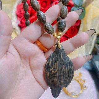DÂY CHUYỀN NAM TRẦM HƯƠNG MẮT TỬ THIÊN NHIÊN - THẮNG GIANG