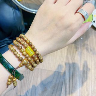 CHUỖI VÒNG TAY TRẦM HƯƠNG TỐC PHỐI LU THỐNG NGỌC ĐÁ THIÊN NHIÊN - THẮNG GIANG