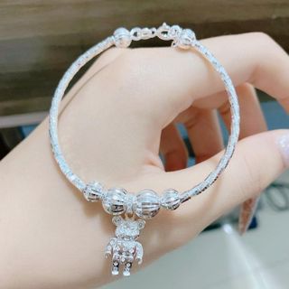 VÒNG TAY CHARM GẤU BẠC TA CÓ THẺ HÓA ĐƠN - THẮNG GIANG