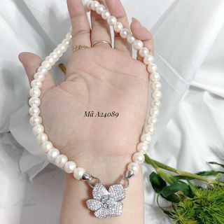 VÒNG CỔ NGỌC TRAI NUÔI NƯỚC NGỌT THIÊN NHIÊN KHÓA HOA CAO CẤP TẶNG KÈM HỘP ĐỰNG - THẮNG GIANG