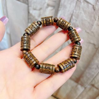 VÒNG TAY NAM TRẦM HƯƠNG SÁNH CHÌM THIÊN NHIÊN KHẮC CNC 12 LY - THẮNG GIANG