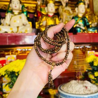 VÒNG TAY TRẦM HƯƠNG LÀO RỪNG THIÊN NHIÊN 4 LY 216 HẠT - THẮNG GIANG