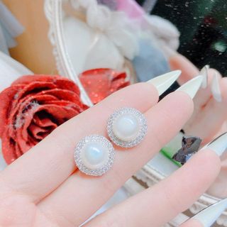 BÔNG TAI NGỌC TRAI NUÔI NƯỚC NGỌT THIÊN NHIÊN ĐÍNH FULL ĐÁ BẠC TA - THẮNG GIANG