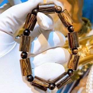 VÒNG TAY TRẦM SÁNH ĐỐT TRÚC THIÊN NHIÊN 10 LY - THẮNG GIANG