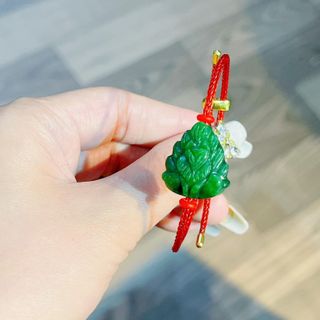 VÒNG TAY HỒ LY CHÚA NGỌC CẨM THẠCH SƠN THỦY THIÊN NHIÊN DÒNG VIP CỰC MẠNH XỎ DÂY CÁP - THẮNG GIANG