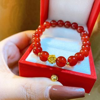VÒNG TAY MÃ NÃO ĐỎ PHỐI CHARM SEN BẠC TA XI VÀNG 24KARA - THẮNG GIANG