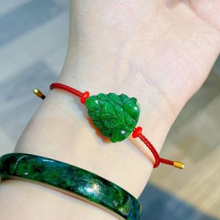 VÒNG TAY HỒ LY CHÚA NGỌC CẨM THẠCH SƠN THỦY THIÊN NHIÊN DÒNG VIP CỰC MẠNH XỎ DÂY CÁP - THẮNG GIANG
