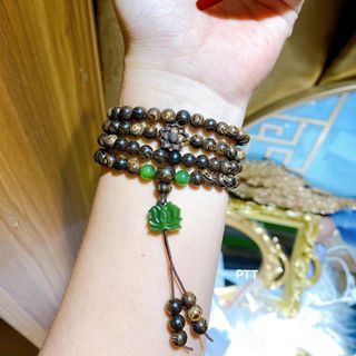 VÒNG TAY TRẦM HƯƠNG SÁNH PHỐI CHARM NGỌC BÍCH , BẠCH NGỌC THIÊN NHIÊN - THẮNG GIANG