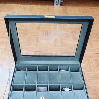 HỘP ĐỒNG HỒ 12 NGĂN BỌC DA NẮP KÍNH CÓ Ổ KHOÁ