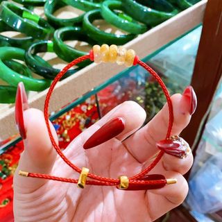VÒNG TAY NGŨ ĐIẾU THẠCH ANH TÓC VÀNG THIÊN NHIÊN - THẮNG GIANG