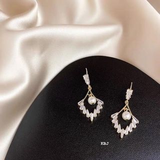 BÔNG TAI DÁNG MỚI GẮN NGỌC TRAI BẠC TA - BẠC TA XI VÀNG CAO CẤP - THẮNG GIANG
