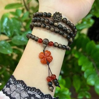 VÒNG TAY TRẦM HƯƠNG SÁNH CHÌM PHỐI CỎ BỐN LÁ NGỌC THIÊN NHIÊN - THẮNG GIANG