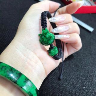 VÒNG TAY HỒ LY CỎ BỐN LÁ NGỌC CẨM THẠCH TẾT DÂY CHỈ MAY MẮN - THẮNG GIANG