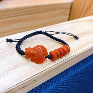 VÒNG TAY HỒ LY NGŨ ĐIẾU NGỌC CẨM THẠCH HUYẾT THIÊN NHIÊN - THẮNG GIANG