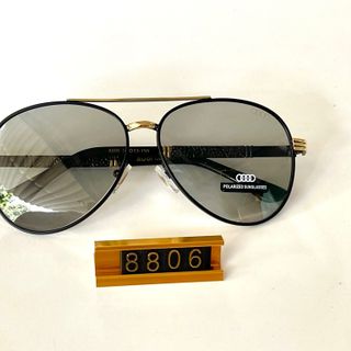 Mắt kính polaroi đổi màu 8806