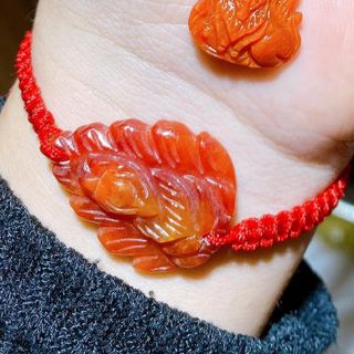 VÒNG TAY HỒ LY CHÚA CẨM THẠCH HUYẾT TẾT DÂY CHỈ MAY MẮN - THẮNG GIANG