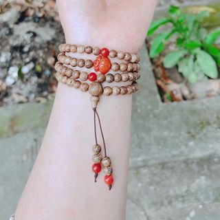 VÒNG TAY TRẦM HƯƠNG TỐC PHỐI TÚI TIỀN NGỌC CẨM THẠCH HUYẾT THIÊN NHIÊN - THẮNG GIANG