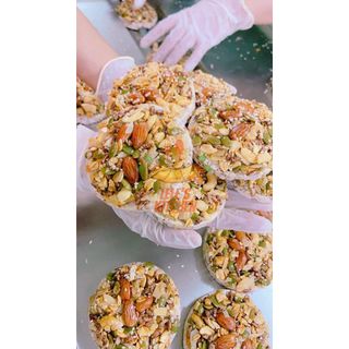 Bánh nổ gạo lứt mix hạt dinh dưỡng