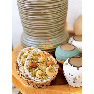 Bánh nổ gạo lứt mix hạt dinh dưỡng