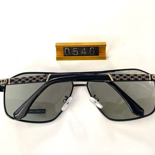 Mắt Kính Polaroi đổi màu 0546