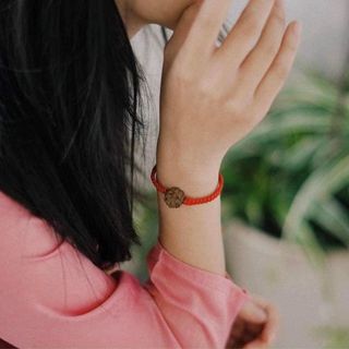 VÒNG TAY SEN TRẦM HƯƠNG TỐC THIÊN NHIÊN TẾT DÂY CHỈ MAY MẮN - THẮNG GIANG
