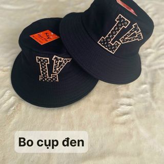 Mũ bucket in chữ L V có họa tiết trong chữ CQ giá sỉ
