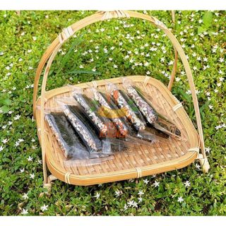 Snack Rong biển kẹp hạt dinh dưỡng