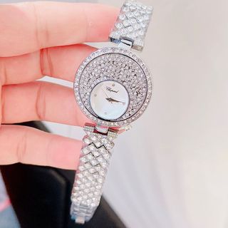 Đồng hồ lắc đính đá mẫu mới