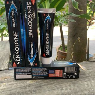Kem Đánh Răng Sensodyne Activated Charcoal Fluoride Toothpaste 100g (Màu Đen) giá sỉ