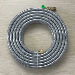 [Bộ 15m] Dây xịt rửa xe tưới cây, chất lượng nhựa dẻo 2 lớp có sợi polyester gia cường / sẵn vòi xịt tăng áp đồng thau và ren trong 21 kết nối vòi nước