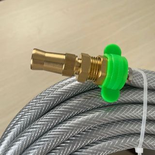 [Bộ 30m] Dây xịt rửa xe tưới cây, chất lượng nhựa dẻo 2 lớp có sợi polyester gia cường / sẵn vòi xịt tăng áp đồng thau và ren trong 21 kết nối vòi nước giá sỉ - giá bán buôn