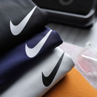 Polo vải chính hãng cực đẹp. Thun poly 4c trơn láng, mát rượi, co giãn 4c thoải mái. Size : m l xl 2xl Ri 2222, áo thể thao nam