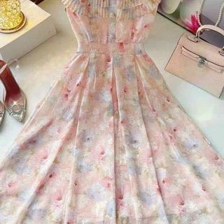 Đầm dự tiệc lụa hoa cao cấp, mềm mại, sang trong,thanh lịch với thiết kế dáng xoè giúp che khuyết điểm N22