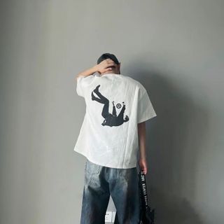 Áo Thun Mẫu Unisex Nam Nữ - Form OverSize Vải Thoáng Mát