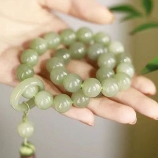 Chuỗi hạt niệm Phật, tràng hạt đọc kinh, đường kính hạt 11mm, chất liệu thủy tinh sáng bóng.