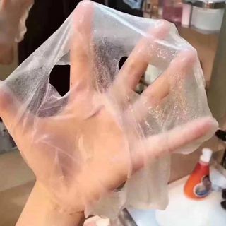 Mặt nạ nhau thai cuốn rốn Nhật Cải thiện những sắc tố trên da, giúp làn da trở nên sáng mịn và đều màu hơn Se khít lỗ chân lông
