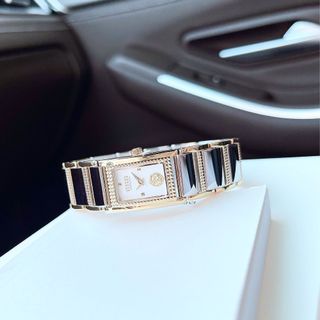 ĐỒNG HỒ NỮ CHÍNH HÃNG VESUS MẶT CHỮ NHẬT DEMI VÀNG