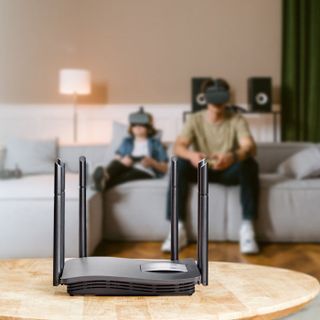 Bộ Phát WiFi Ruijie RG-EW1200G PRO - Giải Pháp Kết Nối Hoàn Hảo Cho Mọi Gia Đình