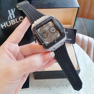 ĐỒNG HỒ NAM TRUNG CẤP HUB MẶT CHONOGRAP VUÔNG DÂY SILICON 1