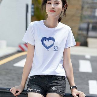 Áo phông cotton dáng suông vừa, in họa tiết đẹp, thiết kế độc quyền thương hiệu Fam