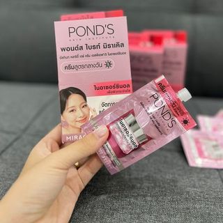 Kem Dưỡng Trắng Da Pon'd Thái Lan